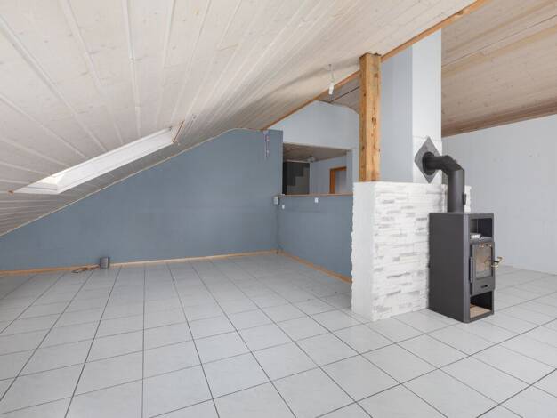Wohnung zum Kauf 239.000 € 4 Zimmer 92 m² 2. Geschoss Jöhlingen Walzbachtal 75045