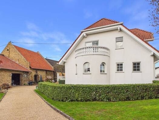 Einfamilienhaus zum Kauf 690.000 € 7 Zimmer 212 m² 740 m² Grundstück Gensingen 55457