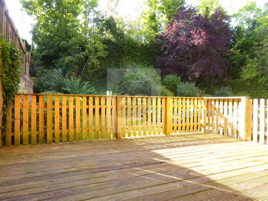 Wohnung zur Miete 768 € 6 Zimmer 128 m² EG Werdauer Straße 27 Neumark 08496