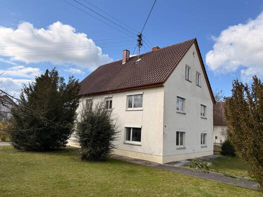 Einfamilienhaus zum Kauf provisionsfrei 419.000 € 5 Zimmer 120 m² 743 m² Grundstück Dorfstr.56 Finningen Neu-Ulm 89233