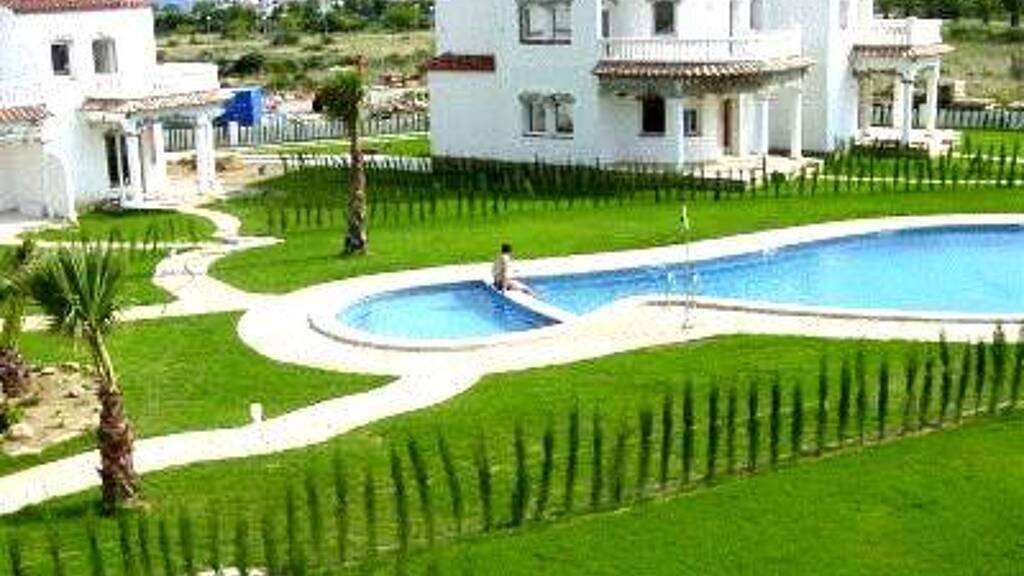 Einfamilienhaus zum Kauf 270.000 € 5 Zimmer 120 m² 320 m² Grundstück Miami Playa 43892