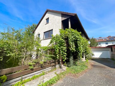 Einfamilienhaus zum Kauf 240.000 € 7 Zimmer 240 m² 606 m² Grundstück Floß Floß 92685