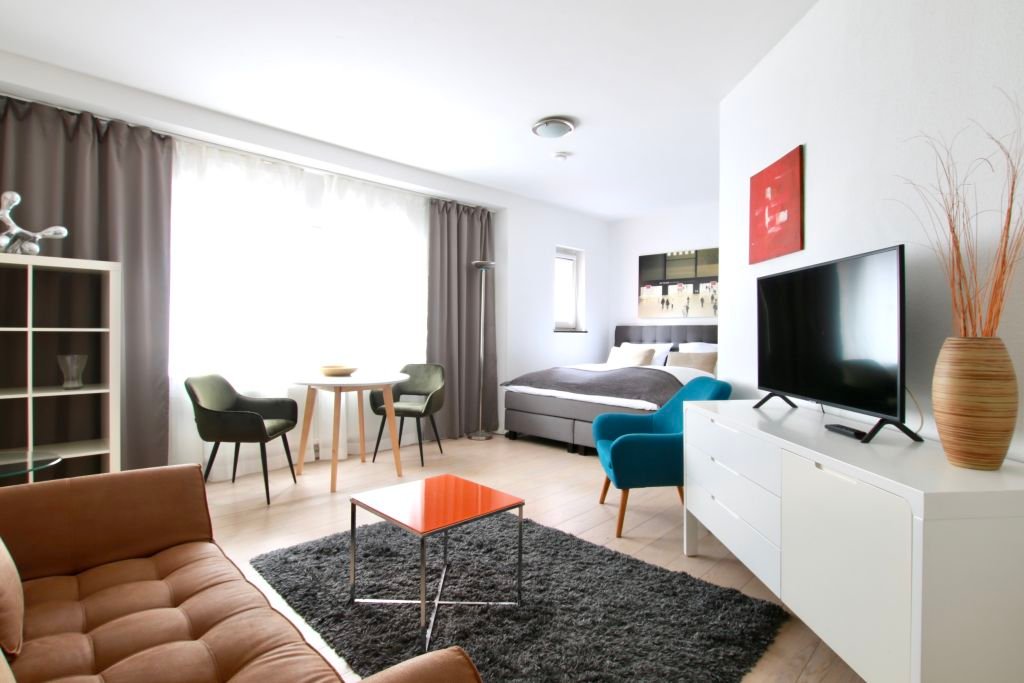 Wohnung zur Miete Wohnen auf Zeit 2.180 € 1 Zimmer 36 m²<br/>Wohnfläche 19.09.2024<br/>Verfügbarkeit Bismarckstraße Neustadt - Nord Köln 50672