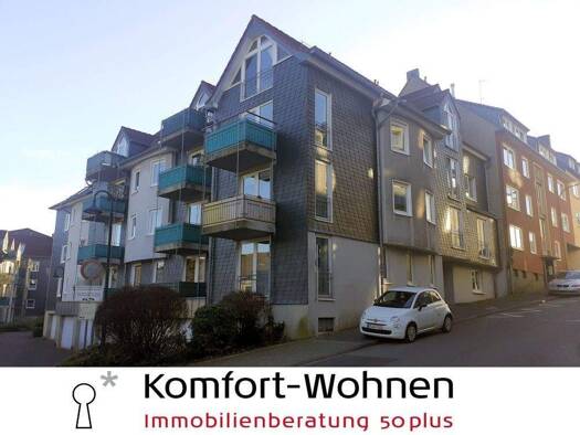 Wohnung zur Miete 585 € 2 Zimmer 90 m² 4. Geschoss Peterstraße 26 Innen Remscheid 42853