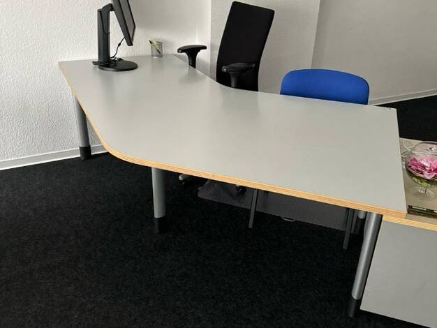 Bürofläche zur Miete provisionsfrei 250 € 4 m² Bürofläche Am Sonnenhang Lützenkirchen Leverkusen 51381