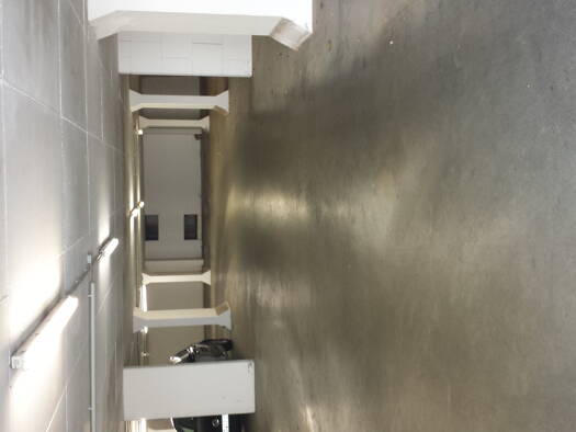 Tiefgaragenstellplatz zur Miete 38 € Lion-Feuchtwanger-Str. 23-27 Leipziger Str. Magdeburg 39120