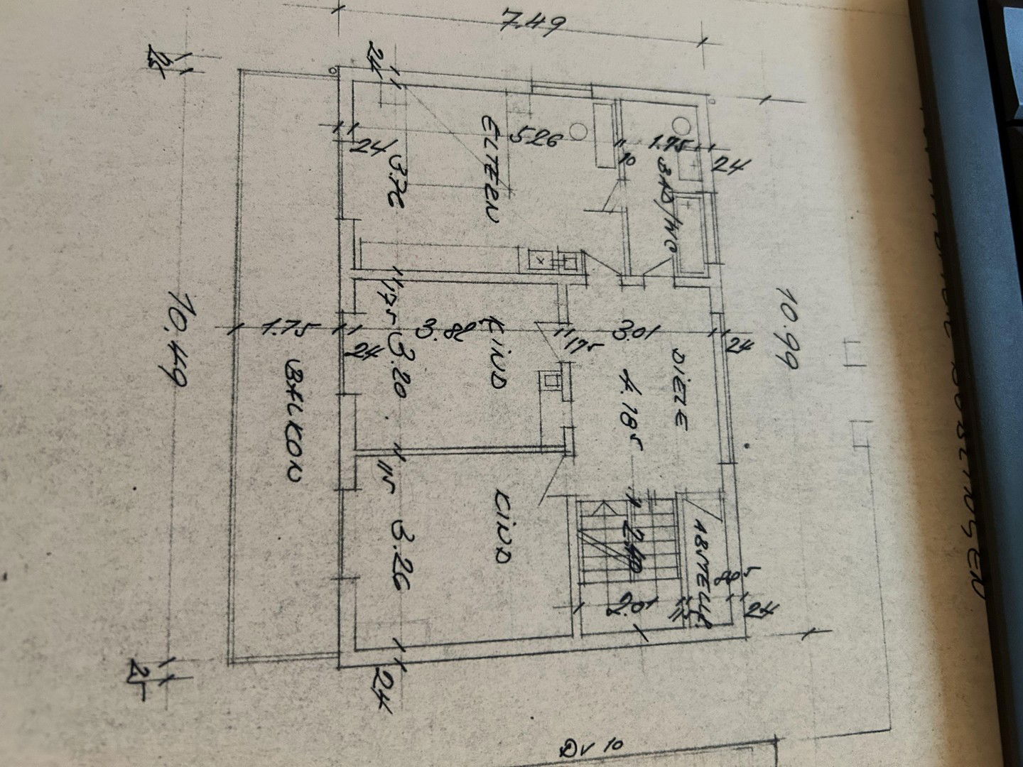 Einfamilienhaus zum Kauf provisionsfrei 758.300 € 9 Zimmer 170 m²<br/>Wohnfläche 575 m²<br/>Grundstück Panzerkaserne / Herdweg / Waldburg Böblingen 71032