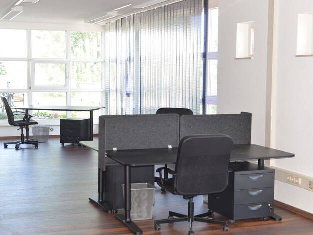 Bürofläche zur Miete provisionsfrei 399 € 30 m² Bürofläche Industriestraße Seulberg Friedrichsdorf 61381