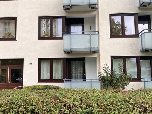 Wohnung zum Kauf 89.000 € 2 Zimmer 55 m² 1. Geschoss Pinneberg 25421