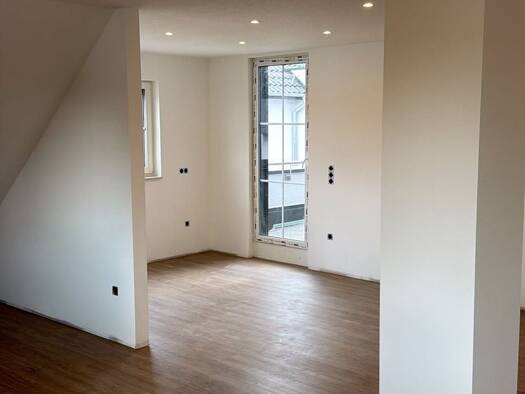 Penthouse zur Miete 1.485 € 4 Zimmer 135 m² Geschoss 2/3 frei ab 01.10.2026 Polch Polch 56751
