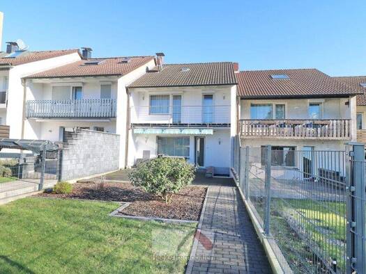 Reihenmittelhaus zum Kauf 300.000 € 4,5 Zimmer 93 m² 397 m² Grundstück Stadtmitte Herten 45699