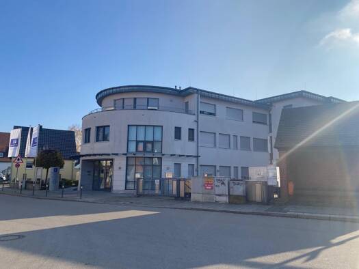 Bürofläche zur Miete 1.419 € 4 Zimmer 129 m² Bürofläche Boxdorfer Hauptstr. 2 Boxdorf Nürnberg 90427