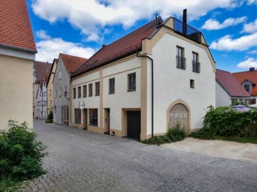 Einfamilienhaus zum Kauf 700.000 € 7 Zimmer 350 m² 189 m² Grundstück frei ab sofort Lauingen Lauingen (Donau) 89415