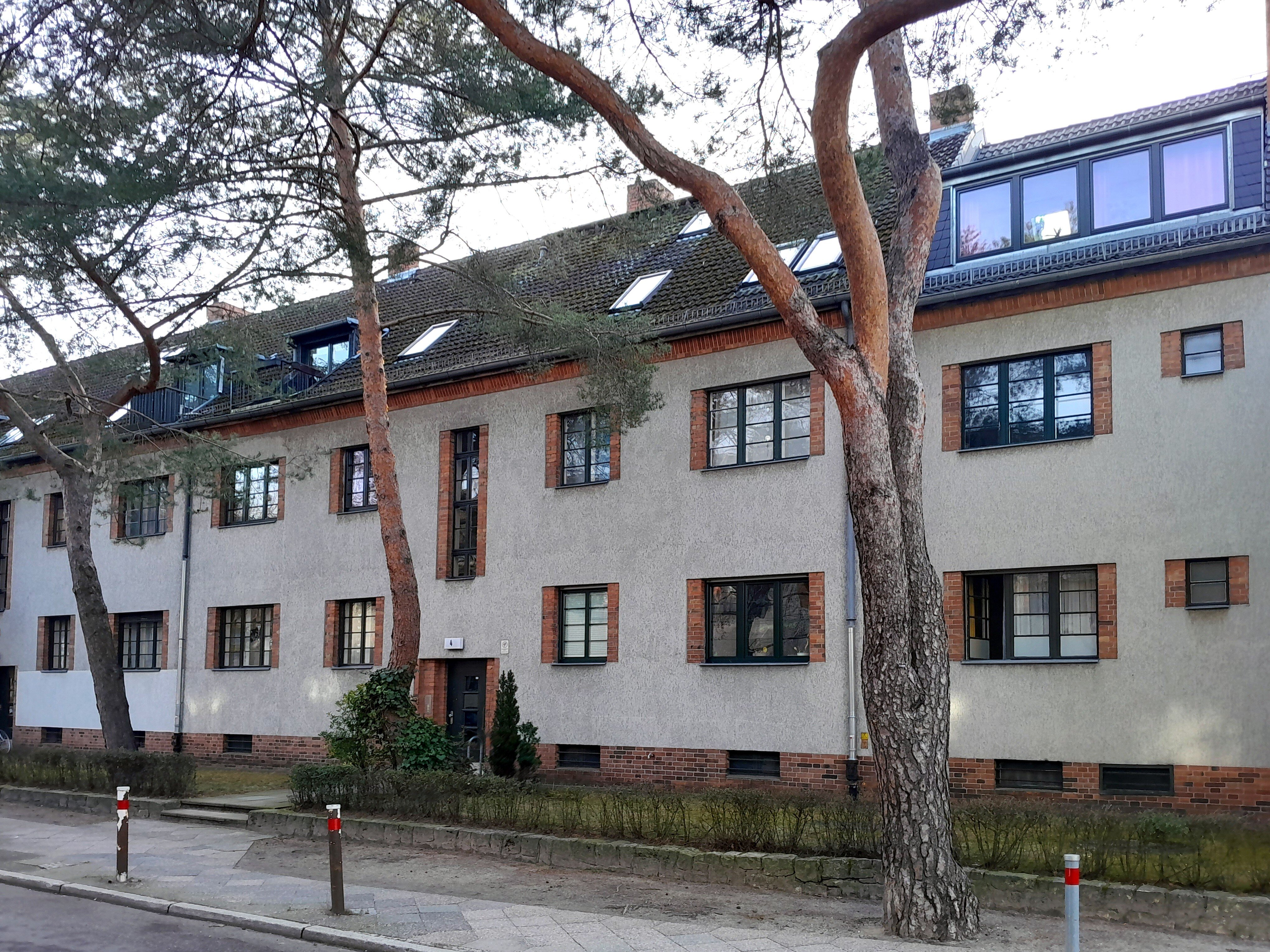 Wohnung zum Kauf 220.000 € 2,5 Zimmer 65 m²<br/>Wohnfläche Zehlendorf Berlin 14167