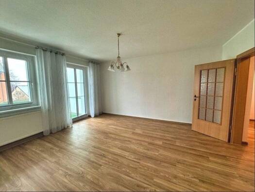 Wohnung zur Miete 510 € 3 Zimmer 68 m² Freiberg 09599