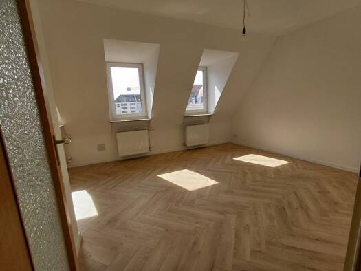 Wohnung zur Miete 490 € 1 Zimmer 39 m² Geschoss 4/5 frei ab sofort Lorenz Nürnberg 90402