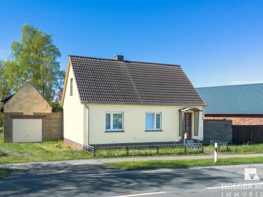 Einfamilienhaus zum Kauf 69.000 € 3 Zimmer 58 m² 3.539 m² Grundstück An der Chaussee 20 Chüttlitz Salzwedel 29410