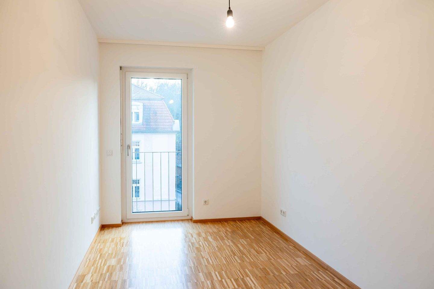 Property thumbnail 7