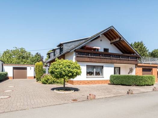 Haus zum Kauf 359.000 € 7 Zimmer 246 m² 656 m² Grundstück Seiwerath Seiwerath 54597