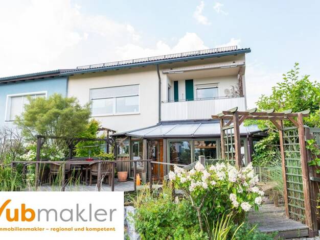 Doppelhaushälfte zum Kauf 329.000 € 8 Zimmer 190 m² 400 m² Grundstück Marktredwitz Marktredwitz 95615