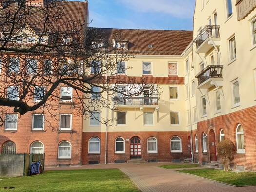 Wohnung zur Miete 607 € 2 Zimmer 48 m² 2. Geschoss frei ab sofort Wilhelmsburg Mitte 21107