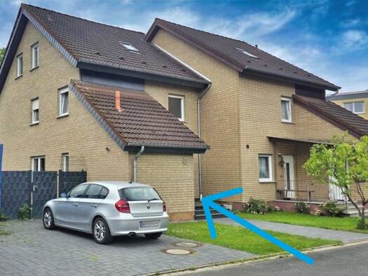 Doppelhaushälfte zum Kauf 249.000 € 5 Zimmer 132 m² 490 m² Grundstück frei ab sofort Barntrup 32683