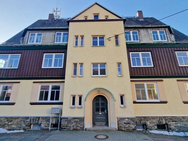 Mehrfamilienhaus zum Kauf als Kapitalanlage geeignet 495 m² 1.253 m² Grundstück Auerbach 09392