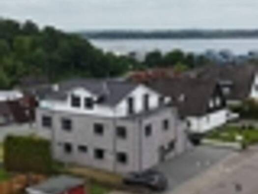 Maisonette zur Miete 2.050 € 4 Zimmer 109 m² Laboe 24235