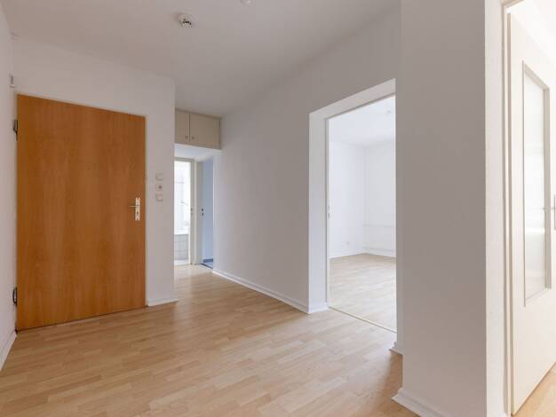 Wohnung zur Miete 990 € 2 Zimmer 65 m² EG frei ab 01.05.2026 Roonstr. 10 Gießen 35390