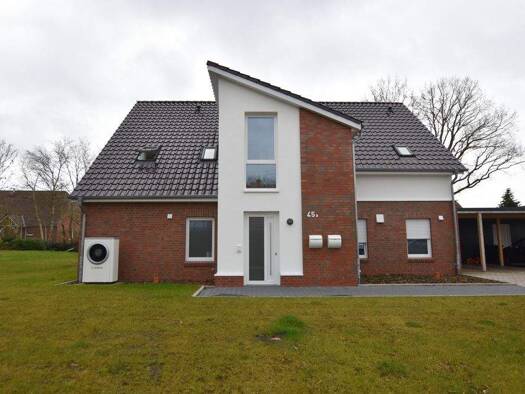 Wohnung zur Miete 600 € 3 Zimmer 71,3 m² 1. Geschoss frei ab 01.01.2026 Berliner Ring 45 Neermoor Moormerland 26802