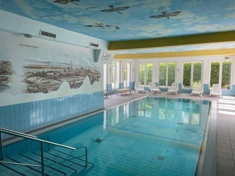 Gastronomie/Hotel zum Kauf als Kapitalanlage geeignet 699.000 € 50 Zimmer 3.200 m² 5.780 m² Grundstück Ernst-Thälmann-Ring 29 a Stedten Seegebiet Mansfelder Land 06317
