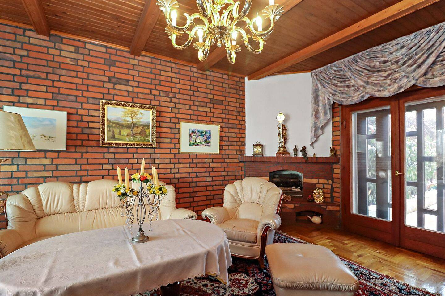 Einfamilienhaus zum Kauf - Mehr