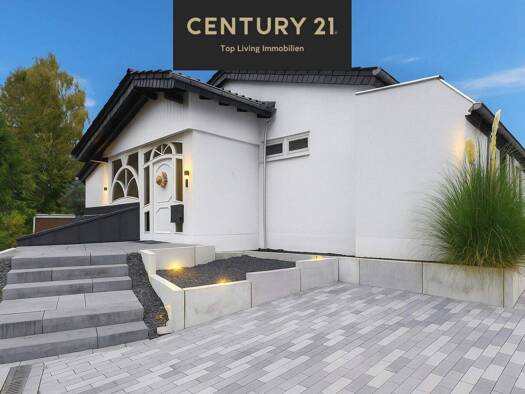 Bungalow zum Kauf 650.000 € 4 Zimmer 148 m² 748 m² Grundstück Taunusstein 65232