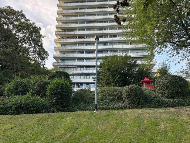 Wohnung zum Kauf 229.000 € 4 Zimmer 106 m² 3. Geschoss frei ab 11.12.2026 Elberfeld Wuppertal 42109