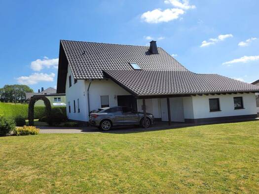 Einfamilienhaus zum Kauf 335.000 € 5 Zimmer 136 m² 493 m² Grundstück frei ab sofort Dreisbach 56472