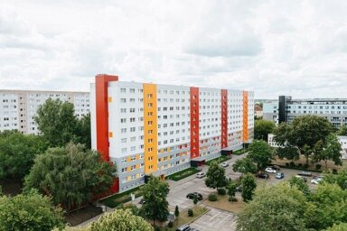 Wohnung zur Miete 370 € 2 Zimmer 51,3 m² 2. Geschoss frei ab 16.03.2025 Bertolt-Brecht-Str. 6b Schilfbreite Magdeburg 39120