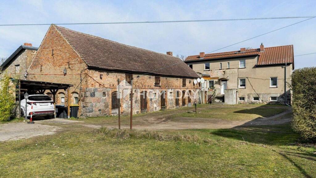 Mehrfamilienhaus zum Kauf 235.000 € 12 Zimmer 278,4 m² 2.900 m² Grundstück Klein-Mutz Zehdenick 16792