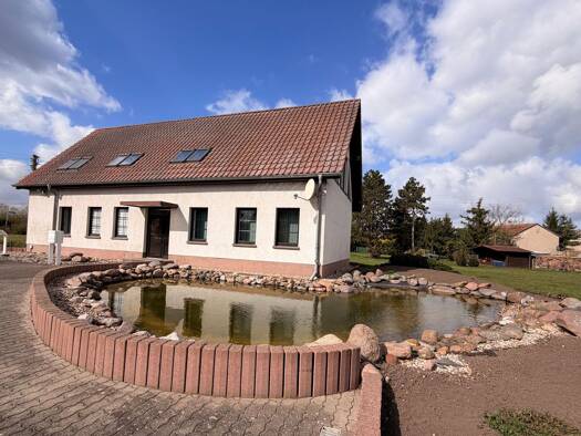 Sonstiges zum Kauf 340.000 € 7 Zimmer 2.668 m² Grundstück Köthen 06366