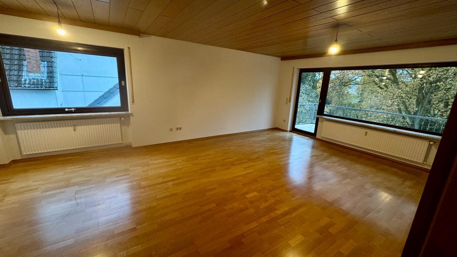 Wohnung zur Miete 1.100 € 3 Zimmer 103 m²<br/>Wohnfläche 1.<br/>Geschoss ab sofort<br/>Verfügbarkeit Steinhauserweg Reichelsdorf Nürnberg 90453