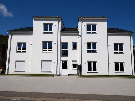 Wohnung zur Miete 570 € 4 Zimmer 89 m² frei ab sofort Fastrau Fell 54341