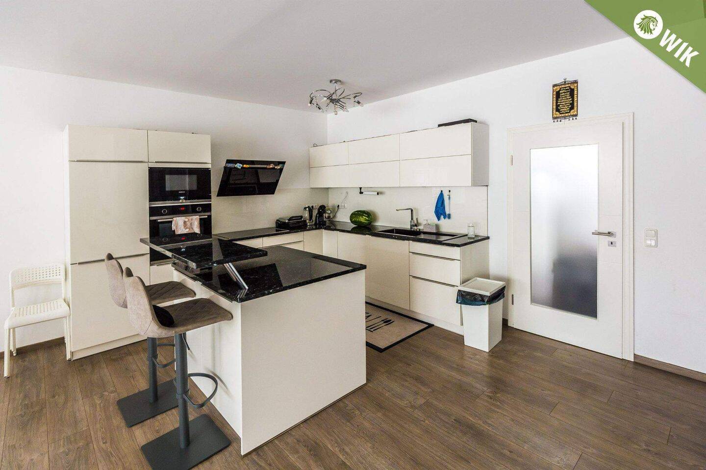 Property thumbnail 8