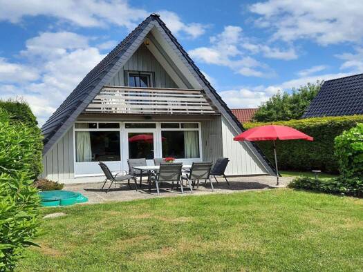 Ferienhaus zum Kauf als Kapitalanlage geeignet 209.000 € 4 Zimmer 67 m² 393 m² Grundstück Fedderwardersiel Butjadingen 26969