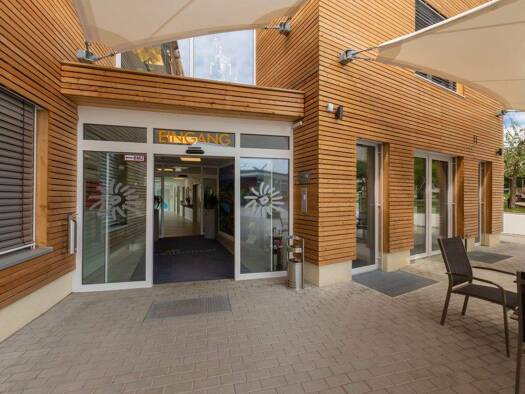 Pflegeheim zum Kauf als Kapitalanlage geeignet 395.000 € 2 Zimmer 105,9 m² Steißlingen 78256