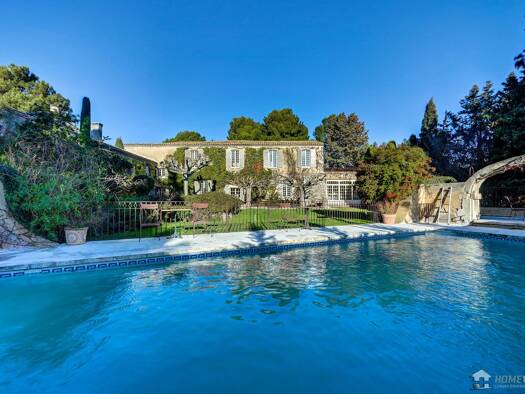 Einfamilienhaus zum Kauf 8.900.000 € 28 Zimmer 1.100 m² 50.000 m² Grundstück MAUSSANE LES ALPILLES 13520