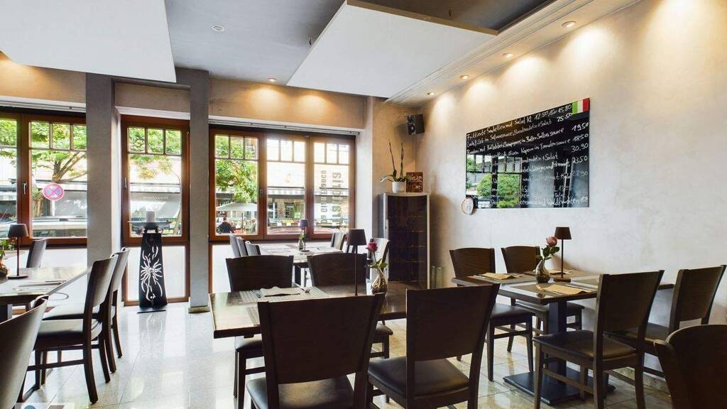 Restaurant zur Miete 2.500 € 143 m² Gastrofläche 317 m² Grundstück Friesenheim/Nord Ludwigshafen am Rhein 67063