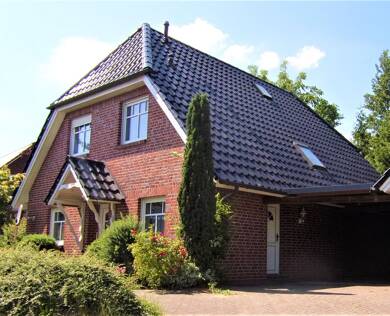 Einfamilienhaus zur Miete 1.200 € 4 Zimmer 140 m² 750 m² Grundstück frei ab sofort Osten Osten 21756