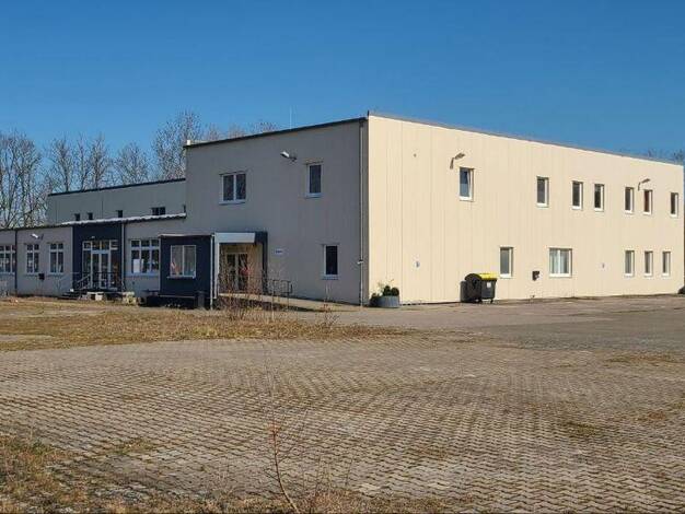 Lagerhalle zum Kauf provisionsfrei 1.585.000 € 2.400 m² Lagerfläche Dannenberg Dannenberg 29451