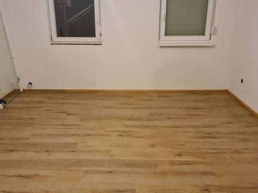 Wohnung zur Miete 550 € 2 Zimmer 38,7 m² Geschoss 1/3 frei ab 15.01.2026 Luisenstraße 39 Südstadt Karlsruhe 76137