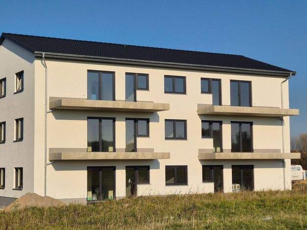 Wohnung zur Miete 1.201 € 4 Zimmer 93,8 m² 1. Geschoss frei ab 01.05.2026 Tribseer Stralsund 18437