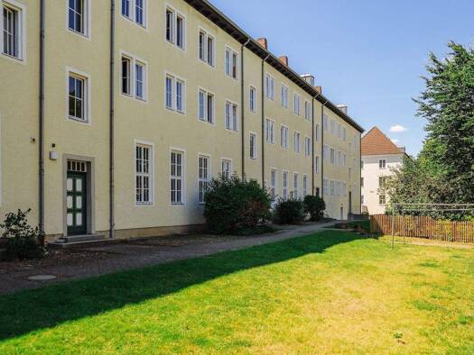 Wohnung zur Miete 603 € 3 Zimmer 81,7 m² EG frei ab sofort Heinrich-Heine-Str. 19 Innenstadt Wolfsburg 38440